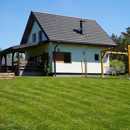 Domek Z Kominkiem Nad Jeziorem Z Jacuzzi Ogrodowym Sumowo  Exterior foto